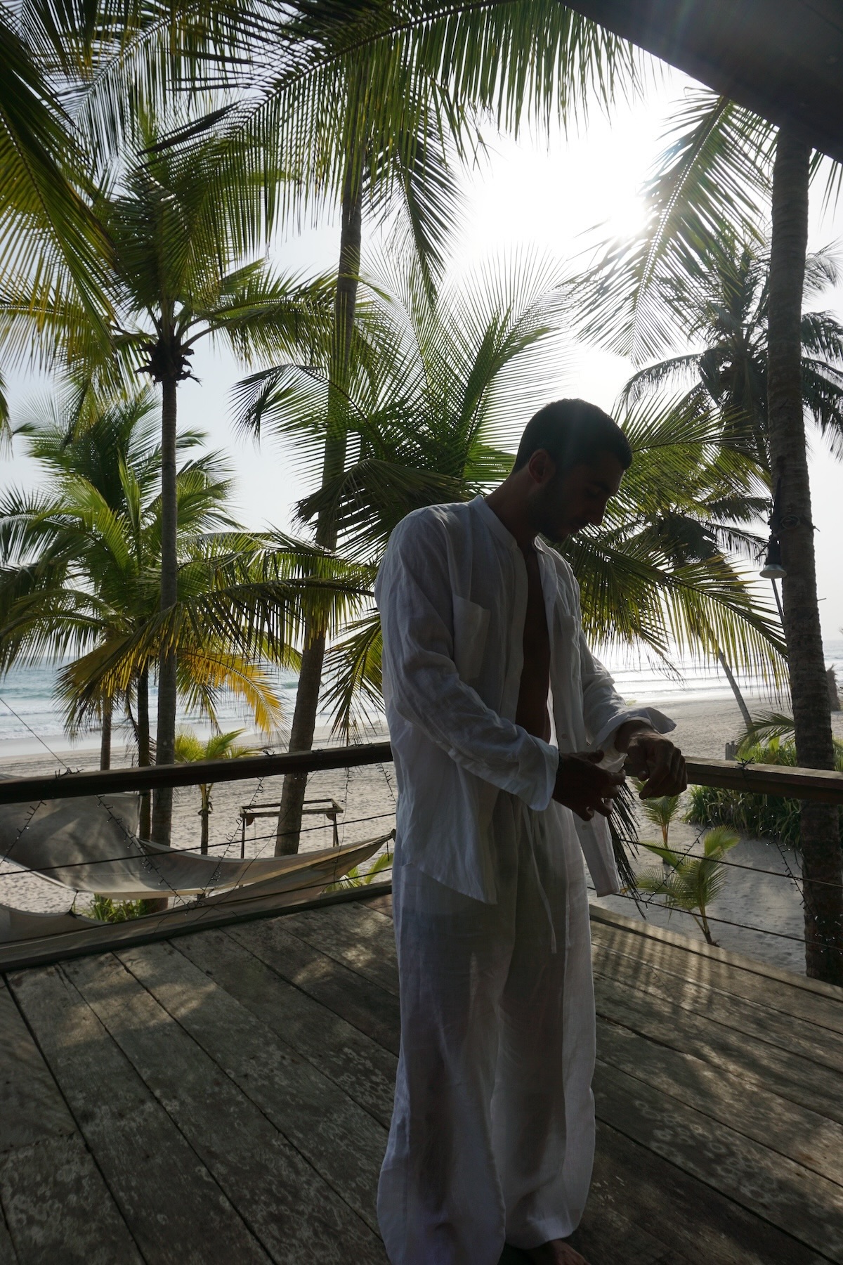 Laborium White linen set